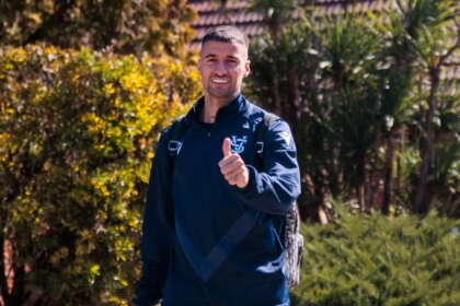 Buenas noticias en Vélez: Emanuel Mammana recibió el alta médica tras la grave lesión que sufrió ante Newell’s