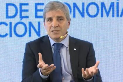 “Tesoro en Apuros: Incertidumbre en Mercado ante Nueva Licitación de Deuda”