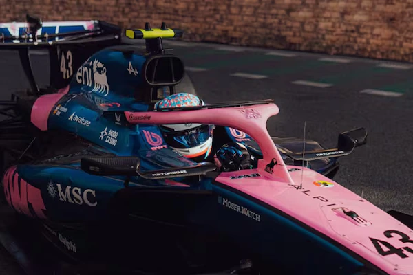 Franco Colapinto chocó a Pierre Gasly y Alpine quedó sin puntos en el GP de Azerbaiyán