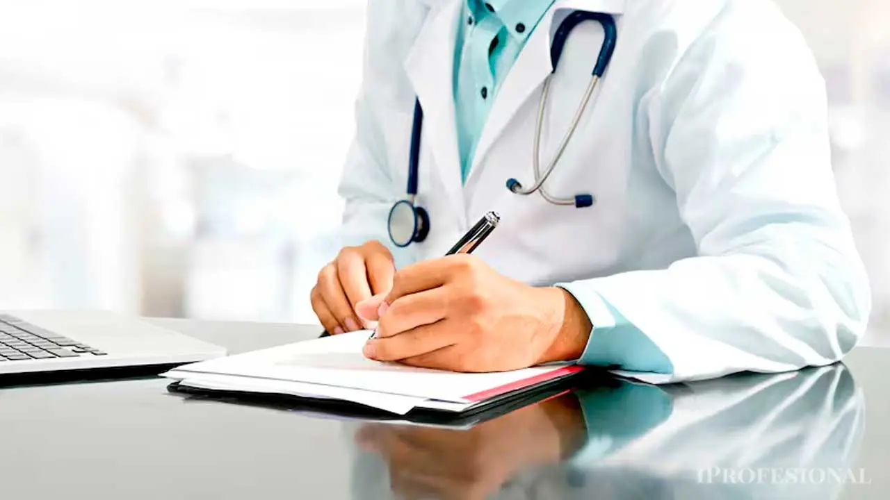 Buscan médicos de distintas especialidades para trabajar en todo el país: cómo aplicar