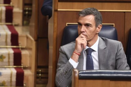 Pedro Sánchez adelanta las elecciones al 29 de noviembre tras quedar acorralado en el Congreso