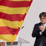 Puigdemont vuelve a quedar fuera de las órdenes de detención justo al comenzar la campaña electoral en España