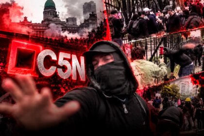 Un kirchnerista golpeó brutalmente al camarógrafo de C5N durante los disturbios en el Congreso