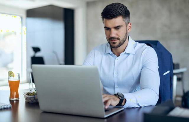 Gran salida laboral: la UTN te enseña Arquitectura de Datos con IA desde cero