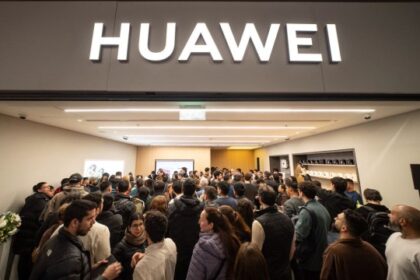 Huawei abrió un local en Unicenter y vuelve a apostar por las tiendas físicas en Argentina