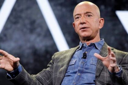 Bezos pronosticó que en las próximas décadas millones de personas vivirán en el espacio