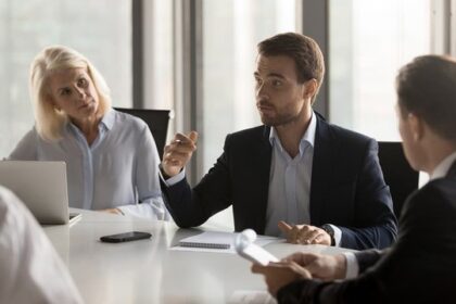 Liderazgo en la era de la IA: más complejo, más humano y con más posibilidades