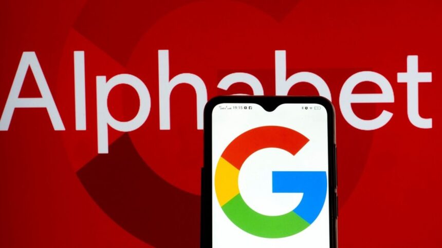 Alphabet se hunde casi 11% tras un balance que reavivó las dudas por su apuesta a la inteligencia artificial