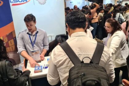 Boom de convocatoria en la feria laboral de CABA que ofrecía 2500 puestos de trabajo