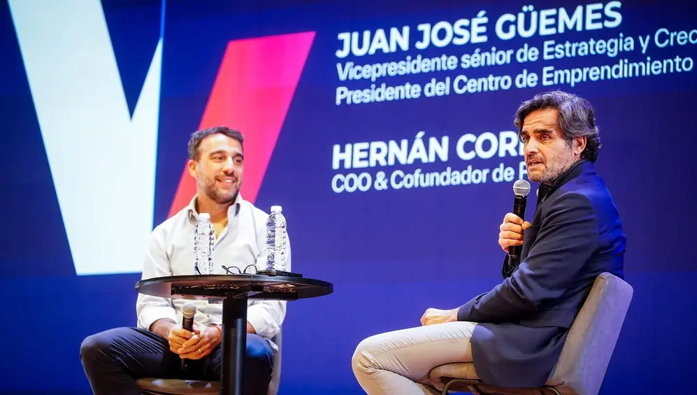 Juan José Güemes y Hernán Corral en IE Venture Day Buenos Aires